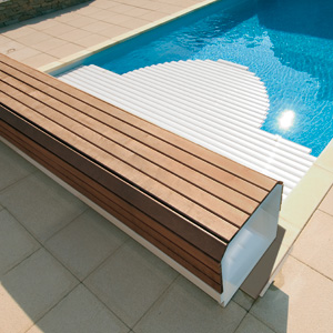 Banc Classic above ground pool shutter