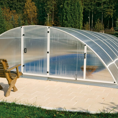 Frégate medium pool enclosure