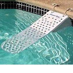 Skamper Ramp for pet pool protection Skamper Ramp for pet pool protection