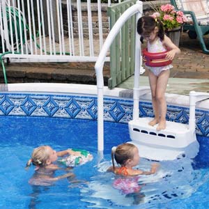 Aquarius removable pool steps, 4 step model