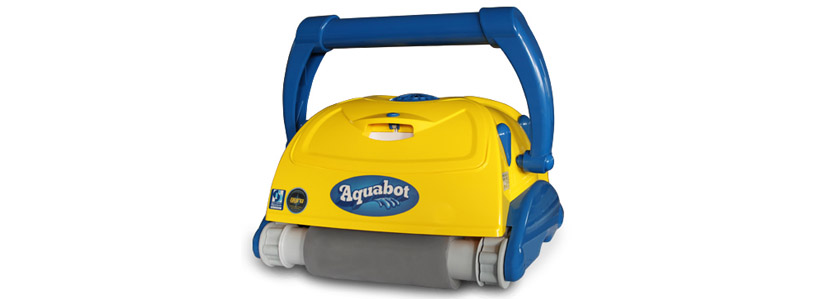 Aquabot Bravo Top pool cleaner and transformer