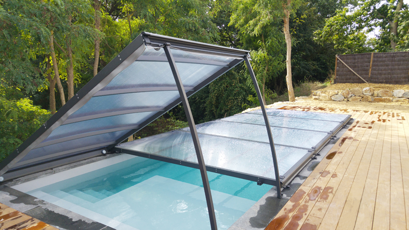 Celeste flat pool enclosure