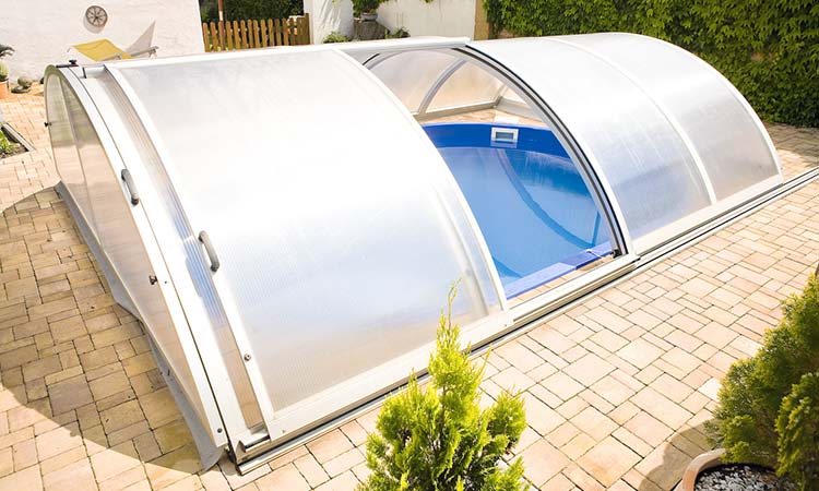 Frégate pool enclosure Frégate pool enclosure