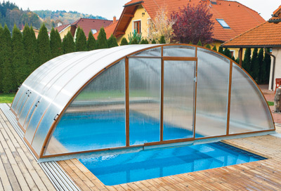 Frégate high pool enclosure