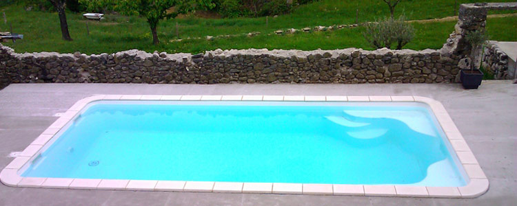 Full view PETRA polyester shell pool