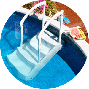 Full view Lumi O VOIE ROYALE removable pool steps Full view Lumi O VOIE ROYALE removable pool steps